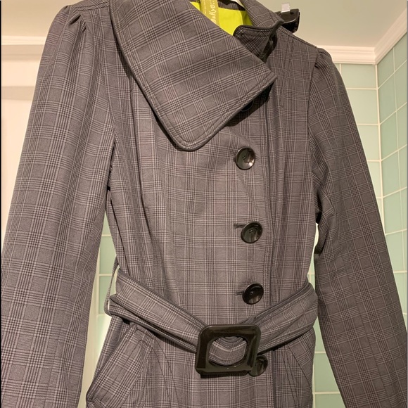 Beautiful Soia & Kio trench coat in new condition L - Picture 3 of 5